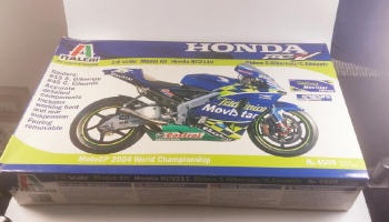 Honda RC211V 1:6 - Italeri