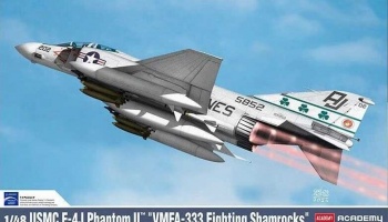 Model Kit letadlo 12356 - USMC F-4J Phantom II "VMFA-333 Fighting Shamrocks" (1:48) - Academy