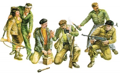 Model Kit figurky 6556 - Partisans (1:35) - Italeri