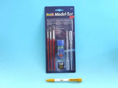 Model-Set Plus Painting accessories  – Revell