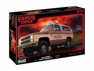 Plastic ModelKit STRANGER THINGS auto 07724 - 1985 Chevrolet K5 Blazer (1:25) - Revell